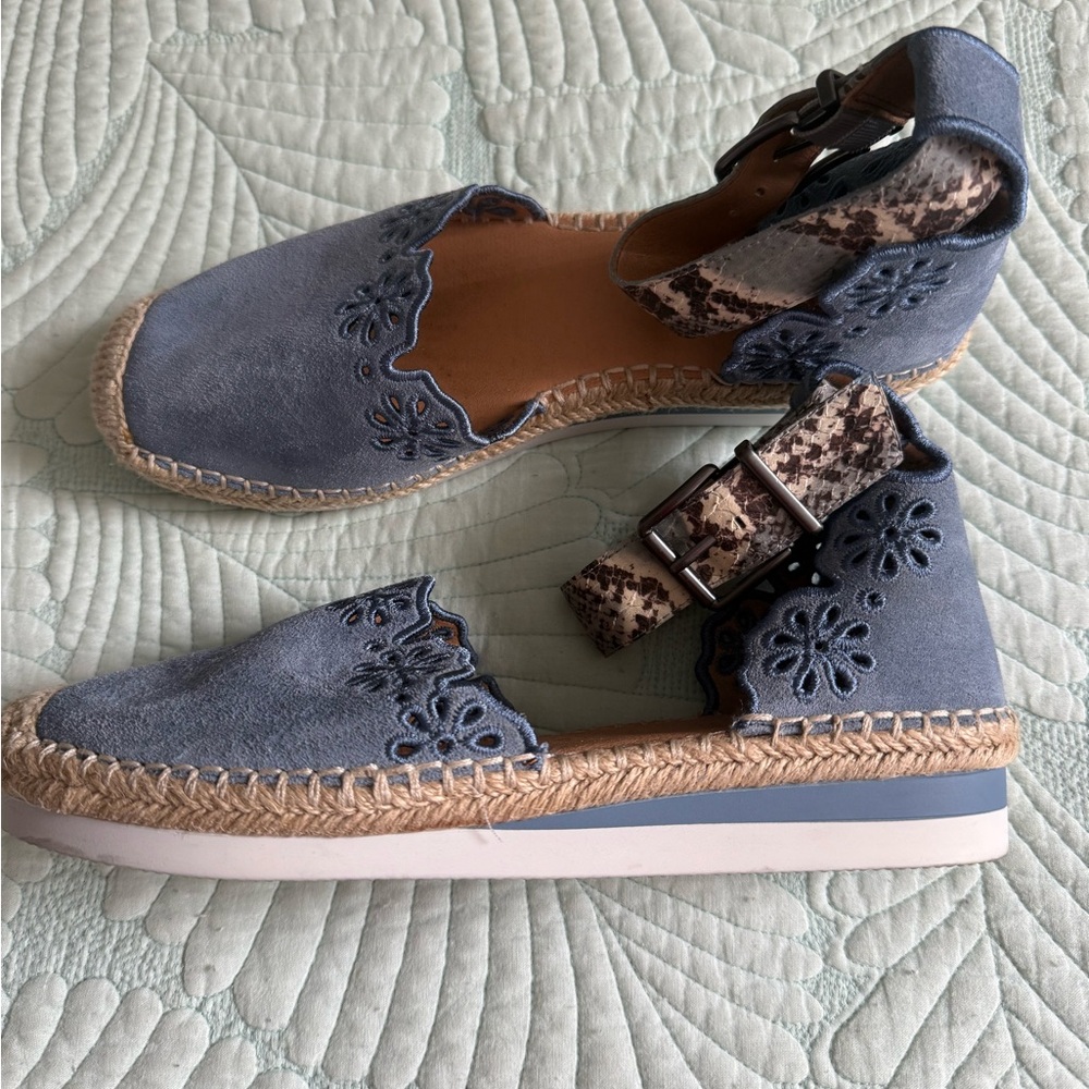 Crown Vintage Womens Blue Espadrilles Flat sz 8 1/2